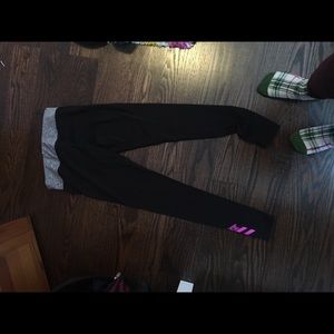 PINK athletic leggings